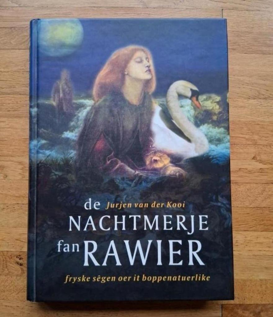 In 2000 verscheen 
De nachtmerje fan Rawier 
Geschiedenis, Ophalen of Verzenden, Zo goed als nieuw