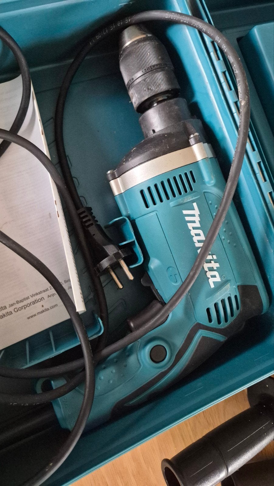 Makita HP1631 Klopboormachine 710W - Zo goed als nieuw, Ophalen, 600 watt of meer, Boor- en/of Breekhamer, Klopboormechanisme