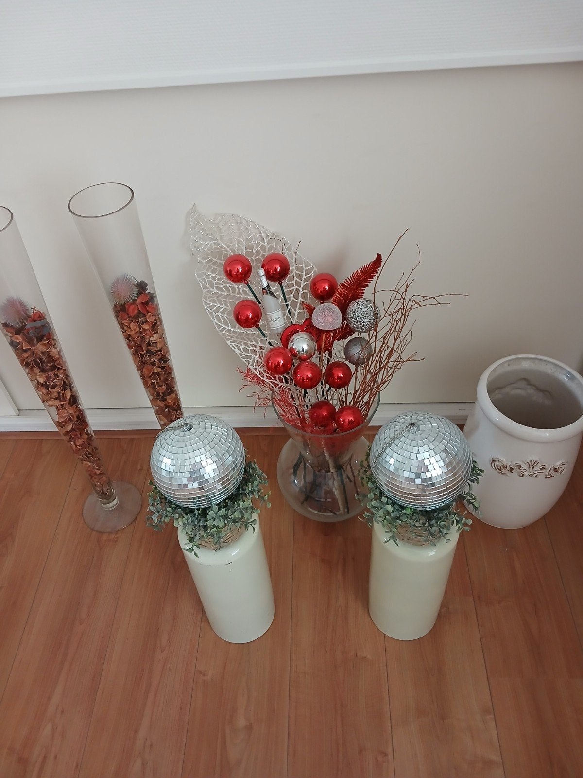 Decoratie set: vazen, potten en kerstballen, Ophalen, Gebruikt, Meerkleurig, Modern