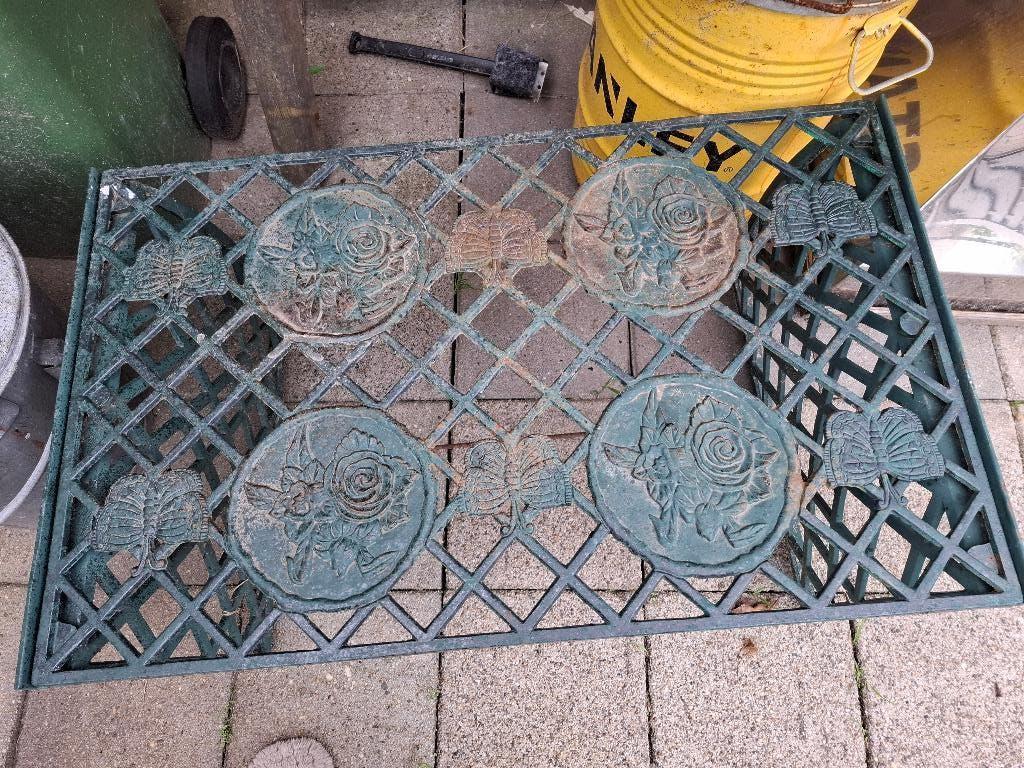 Vintage ijzeren bijzettafel, Ophalen, Gebruikt, Rechthoekig, Overige materialen