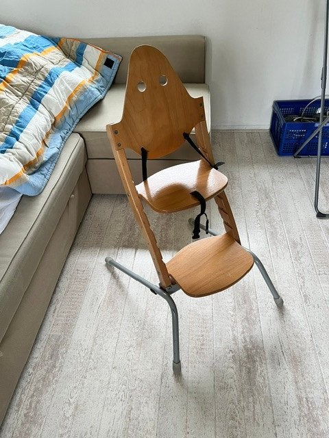 Kinderstoel, houten meegroeistoel met gordel, Ophalen, Gebruikt, Meegroeistoel, Gordel(s)