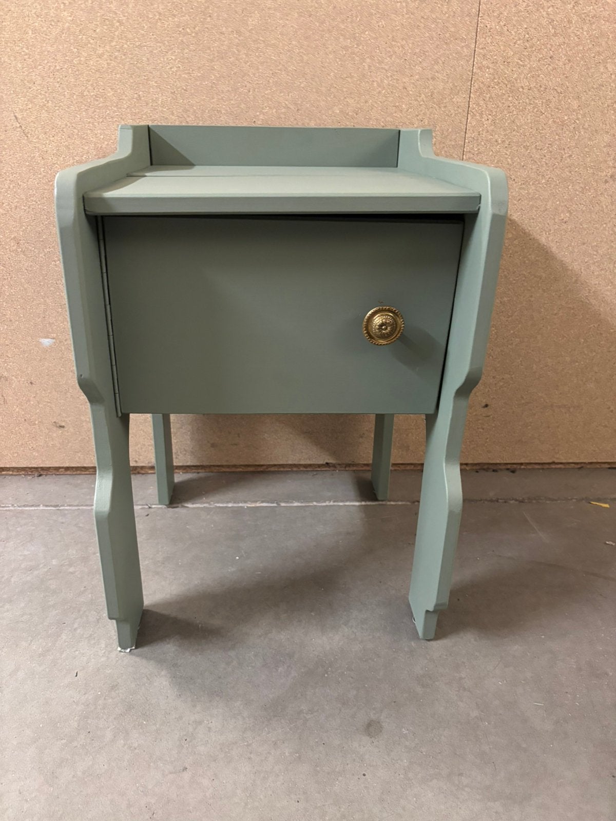 Vintage brocante nachtkastje / kastje, Studio Larilo, Minder dan 45 cm, Zo goed als nieuw, Hout