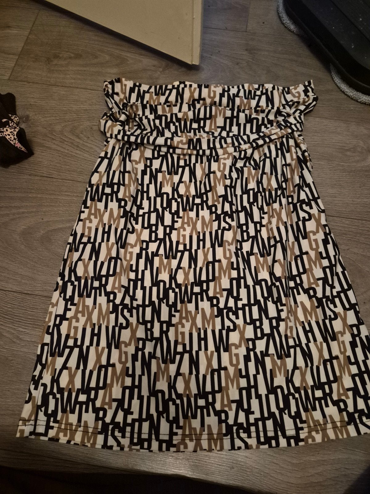 rok maat L merk Gmaxx, Kleding | Dames, Ophalen of Verzenden, Zo goed als nieuw, Onder de knie