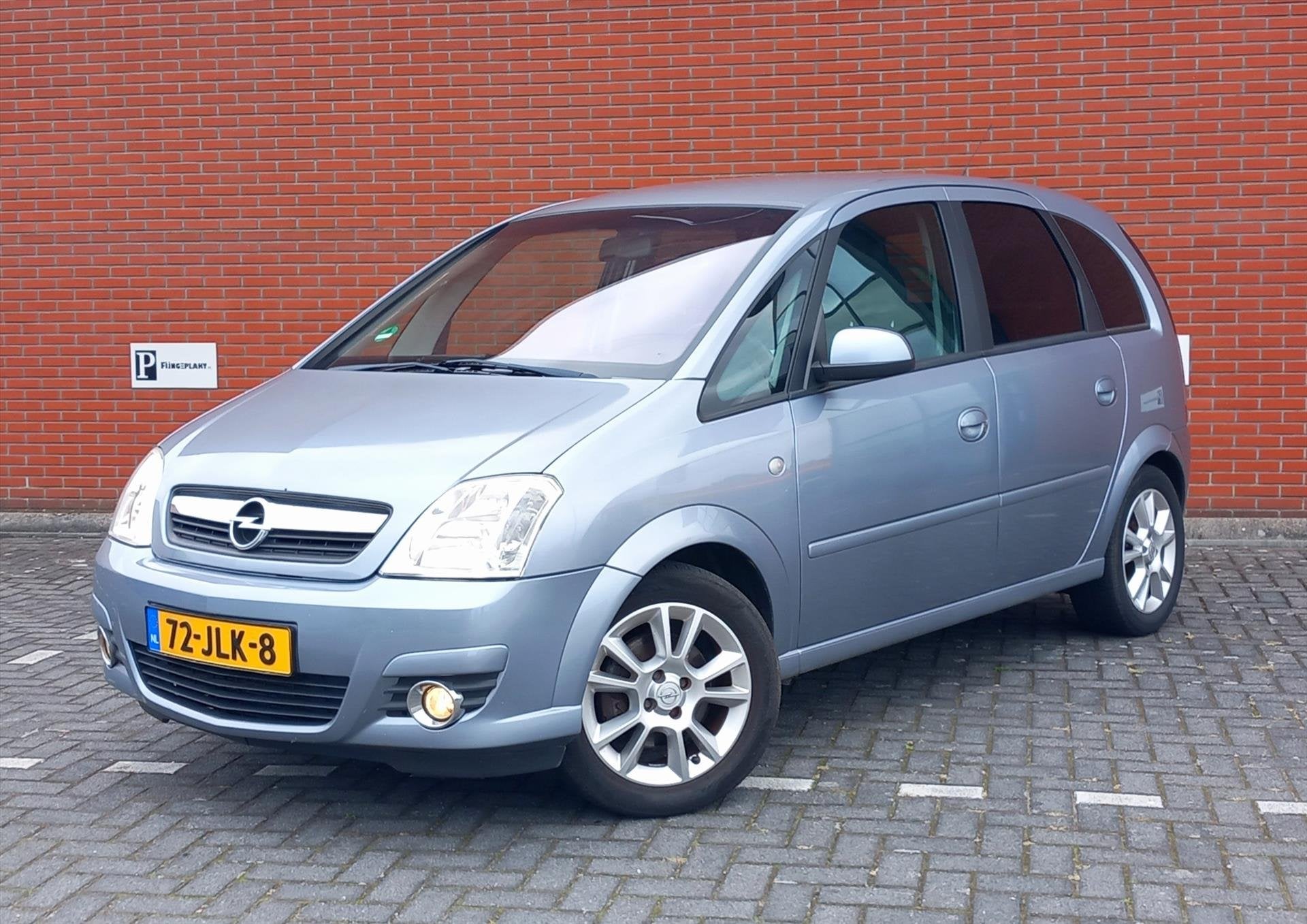 OPEL Meriva 1.6 16V 77KW Cosmo Airco/Trekhaak, Auto's, Opel, Voorwielaandrijving, Gebruikt, Zwart, 4 cilinders