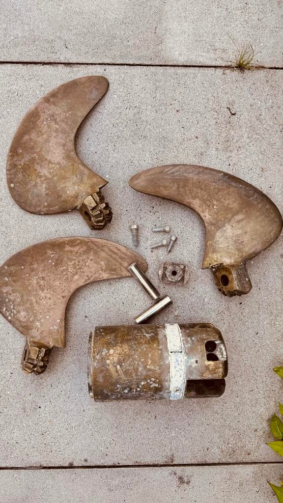 Volvo Penta klapschroef onderdelen, Ophalen of Verzenden, Gebruikt, Motor en Techniek