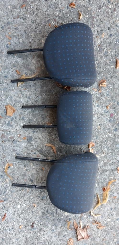 Set hoofdsteunen vd achterbank Clio 2002, Ophalen of Verzenden