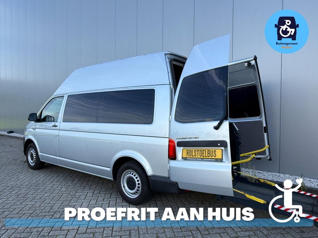 Volkswagen Transporter Rolstoelbus Voorin Rolstoel (Airco) 2, Auto's, Bestelauto's, Voorwielaandrijving, 12 maanden, Stof, Gebruikt