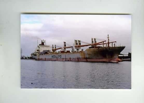 scheepvaart-foto-nedlloyd madras 1978, Ophalen of Verzenden, Zo goed als nieuw, Motorboot, Boek of Tijdschrift