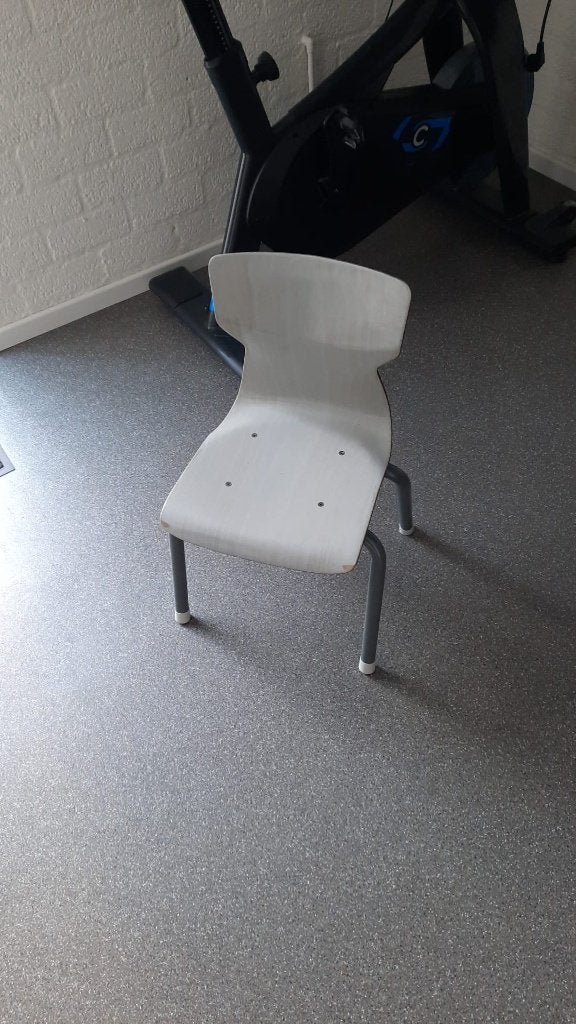 Schoolstoeltje van weleer, vintage, Kinderen en Baby's, Kinderkamer | Tafels en Stoelen, Ophalen, Gebruikt, Stoel(en)
