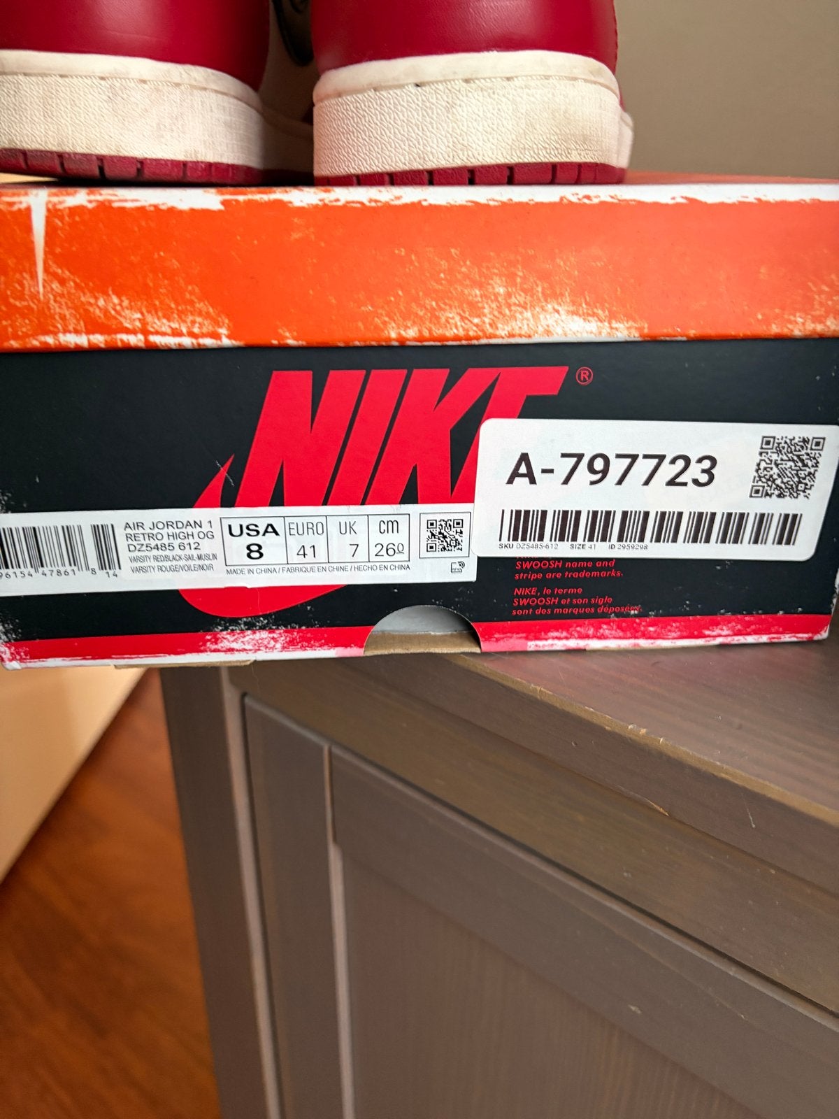 Nike Air Jordan 1 High lost and found! Maat 41, Ophalen of Verzenden, Zo goed als nieuw, Overige kleuren, Sneakers of Gympen