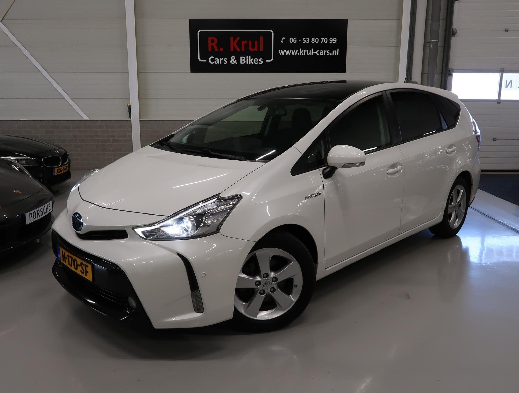 Toyota Prius + 1.8 Dynamic 7 Zitplaatsen Panoramadak Camera, Auto's, Toyota, Stoelverwarming, 136 pk, Gebruikt, 4 cilinders