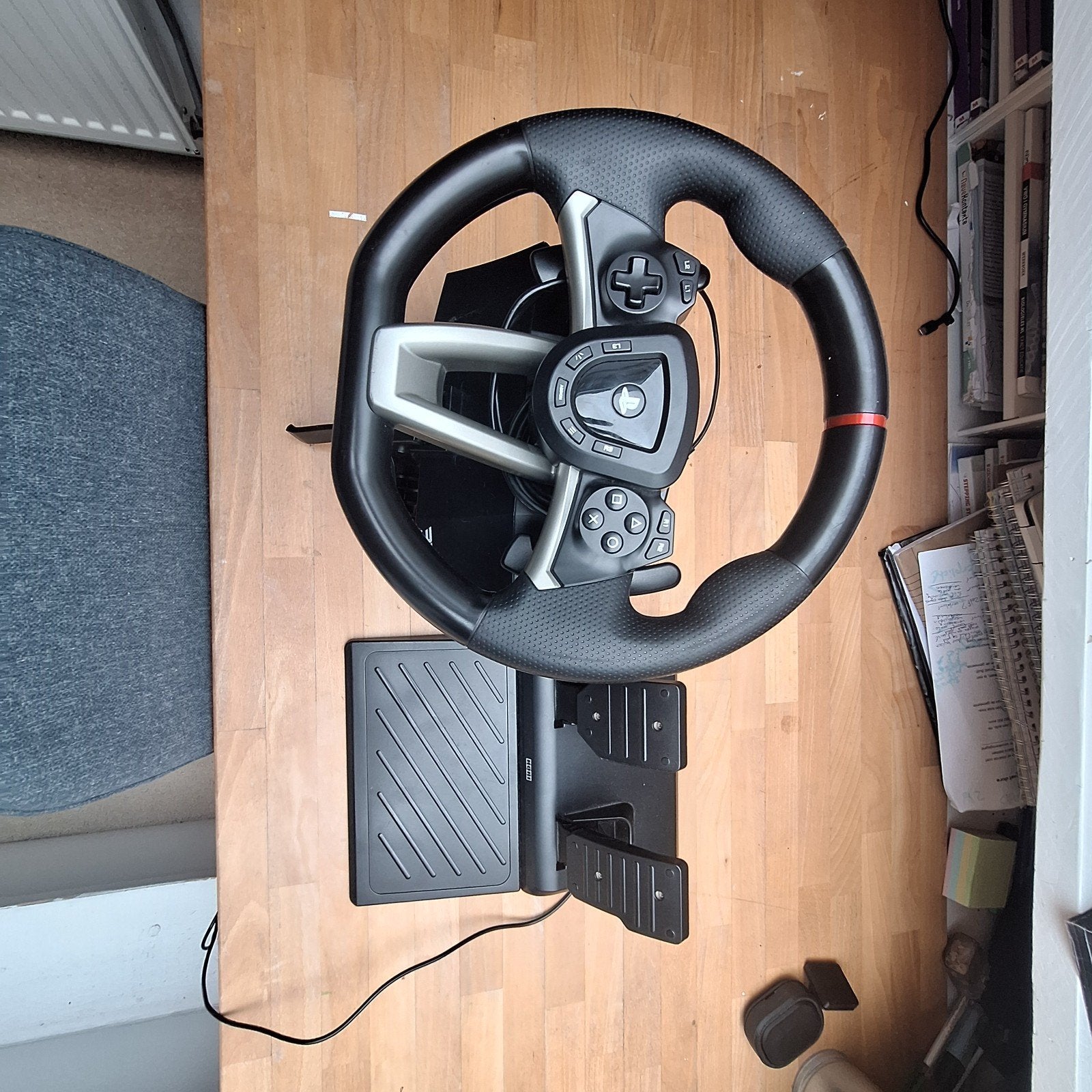 Racestuur & pedalen voor PS4, PS5 en Pc, Ophalen of Verzenden, Zo goed als nieuw, Stuur of Pedalen, PlayStation 4