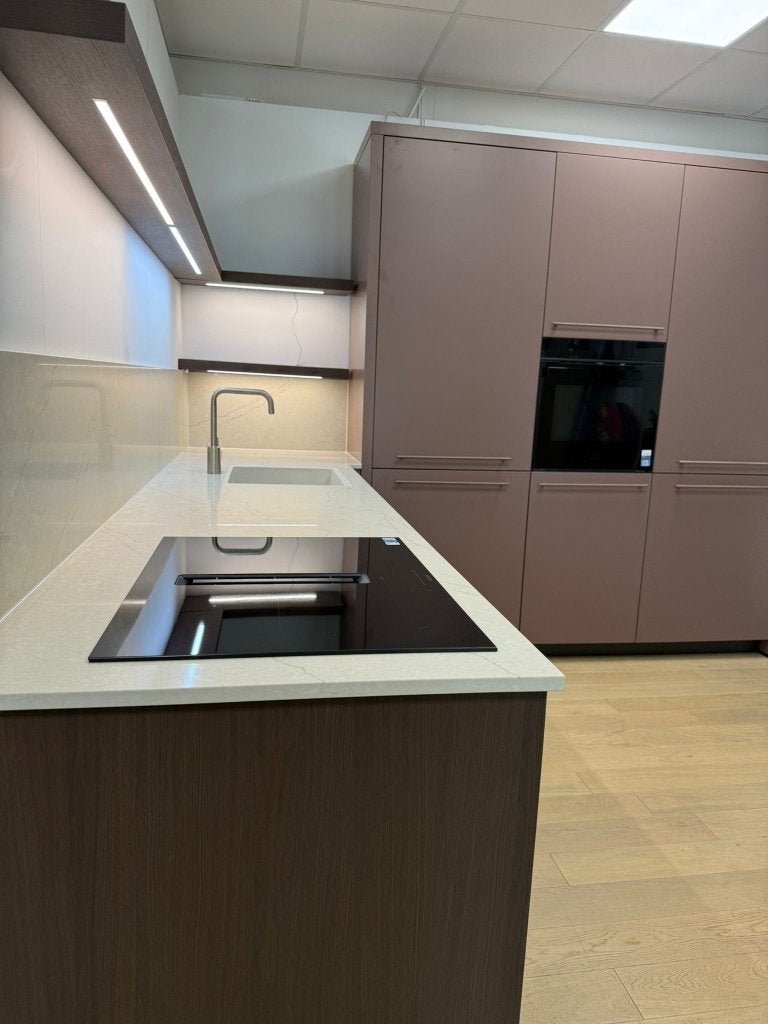 NIEUW SALE Unieke showroom keuken strak design 75 concept, Huis en Inrichting, Ophalen, Nieuw, Overige kleuren, Enkelwandige keuken