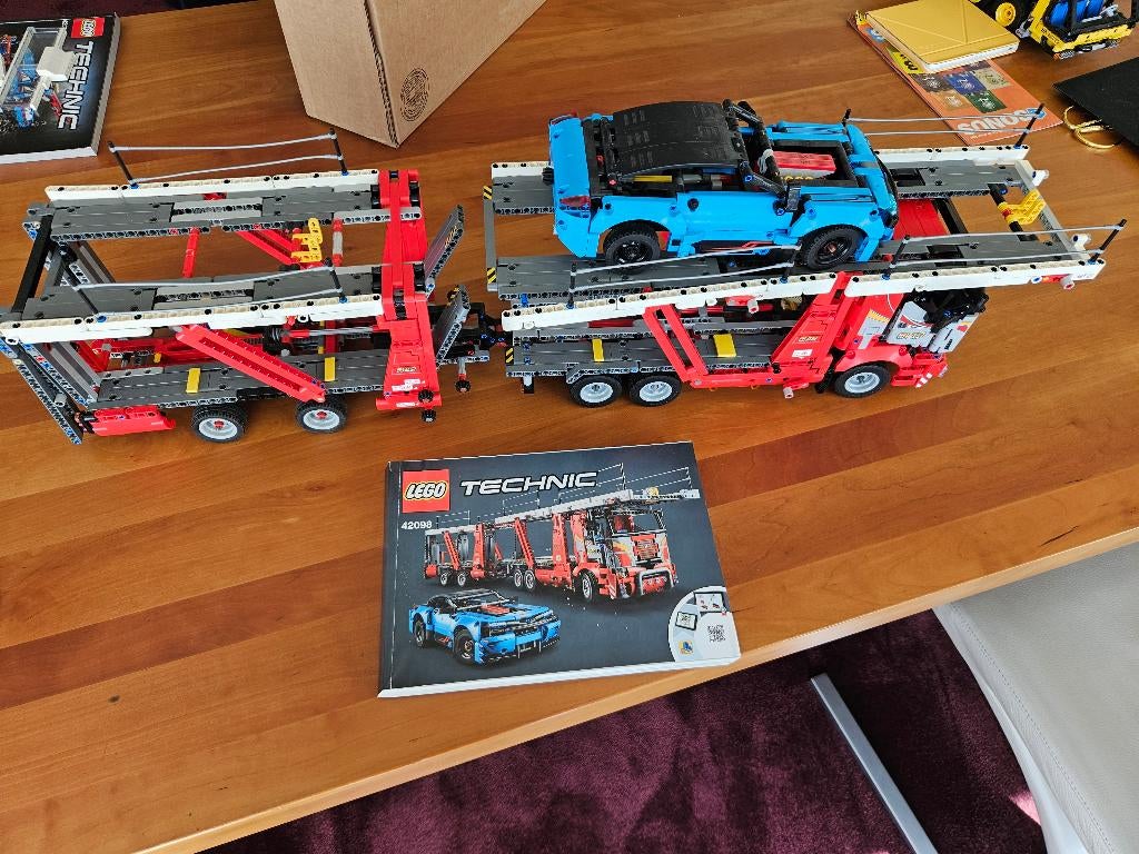 LEGO Technic Autotransportvoertuig - 42098, Lego, Ophalen of Verzenden, Zo goed als nieuw, Complete set