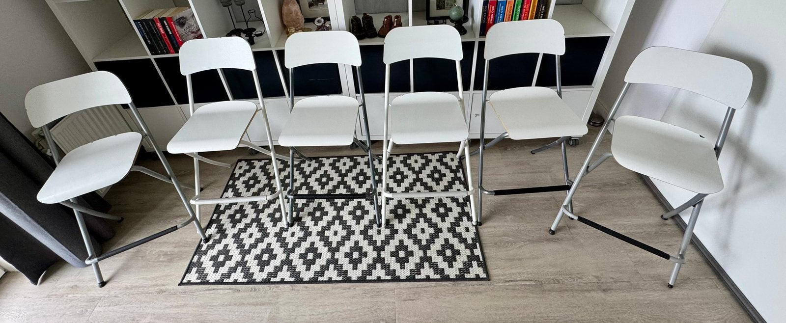 Barkrukken ikea., Ophalen