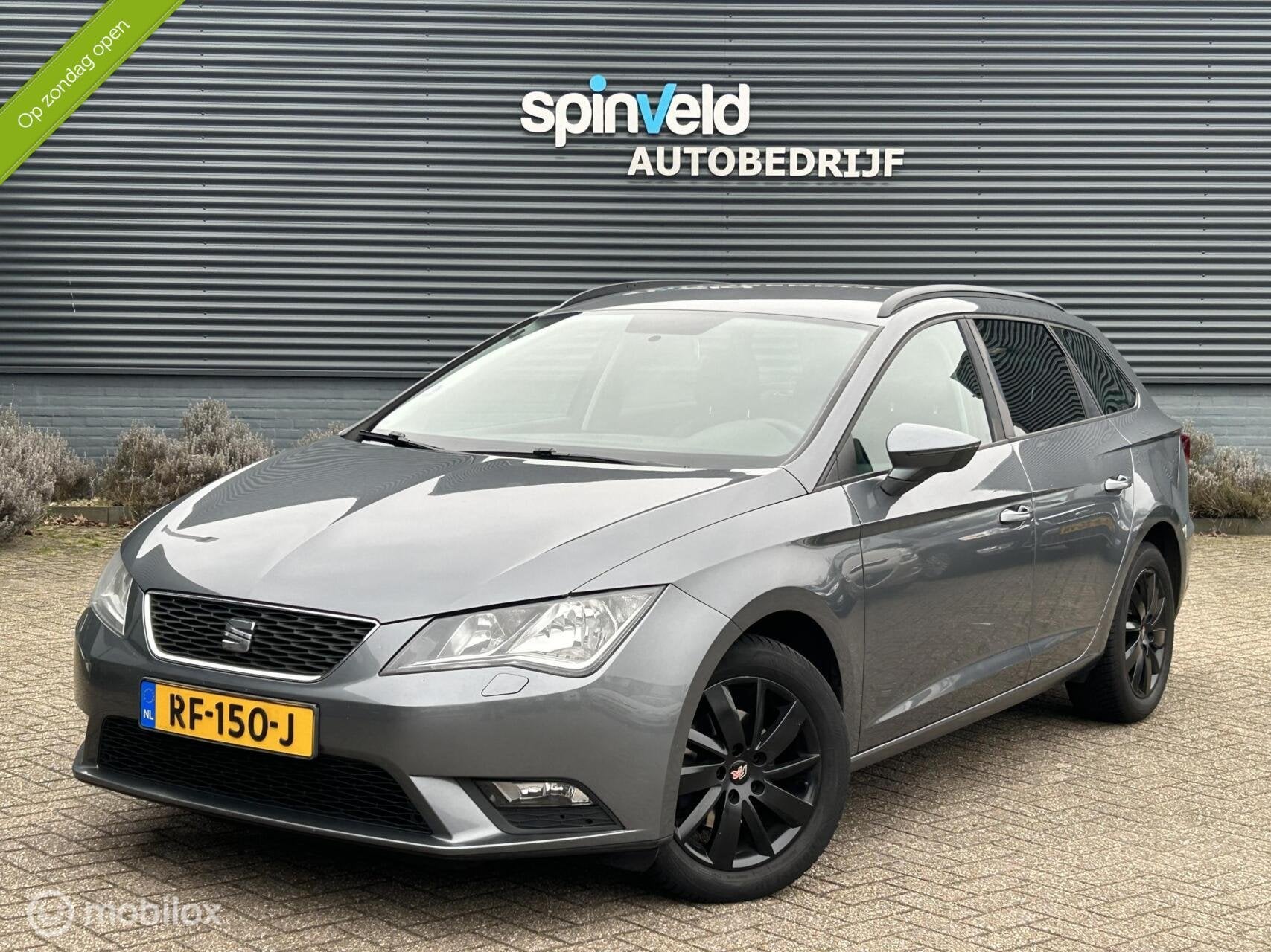 Seat Leon ST 1.2 TSI Reference - Navi - Stoelverwarming - Ni, Voorwielaandrijving, Gebruikt, 4 cilinders, Leon