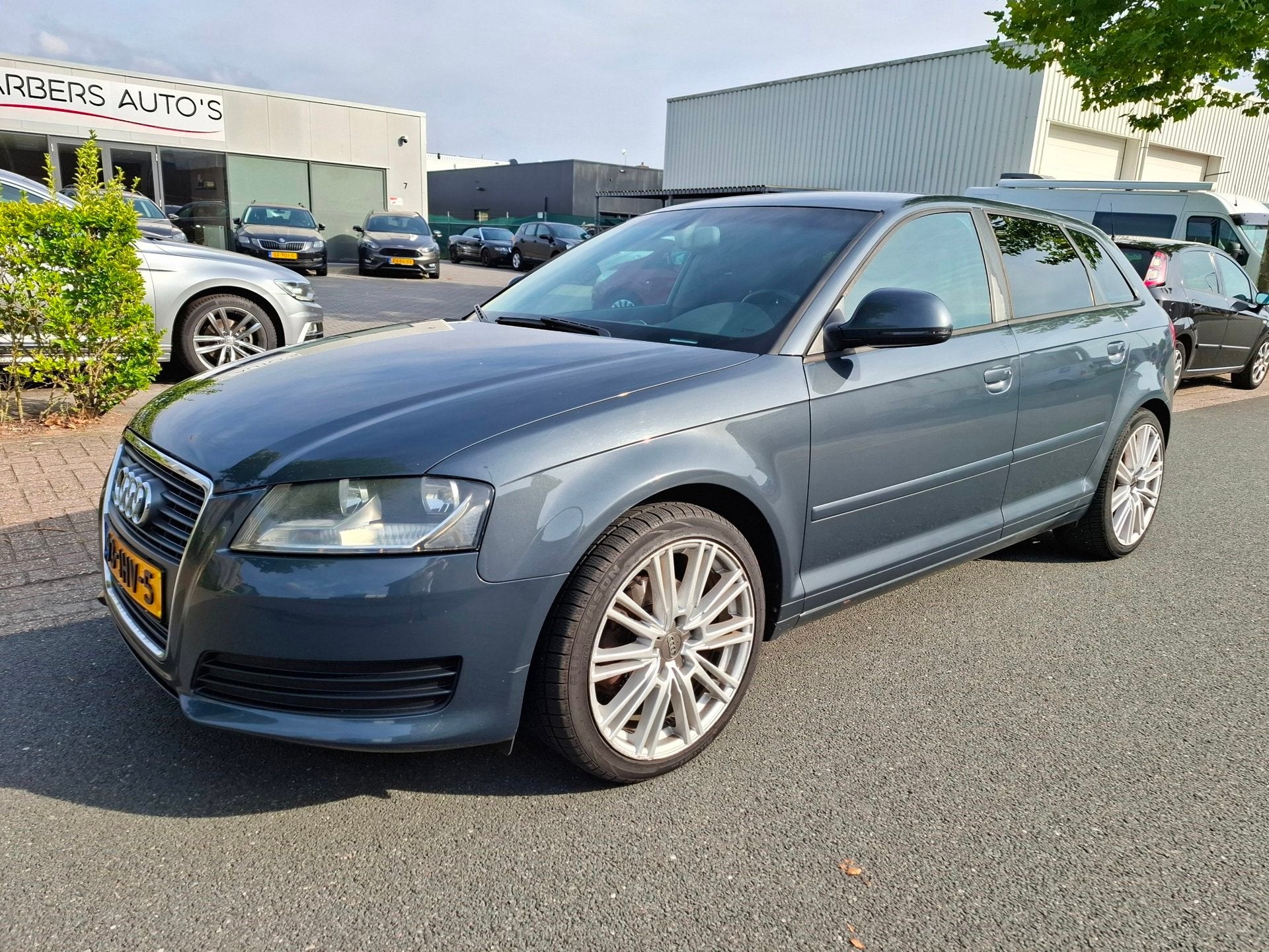 Audi A3 Sportback 2.0 TDI Ambiente CLIMA/CRUISE/NAVI/18INCH!, Voorwielaandrijving, Euro 5, Stof, Gebruikt