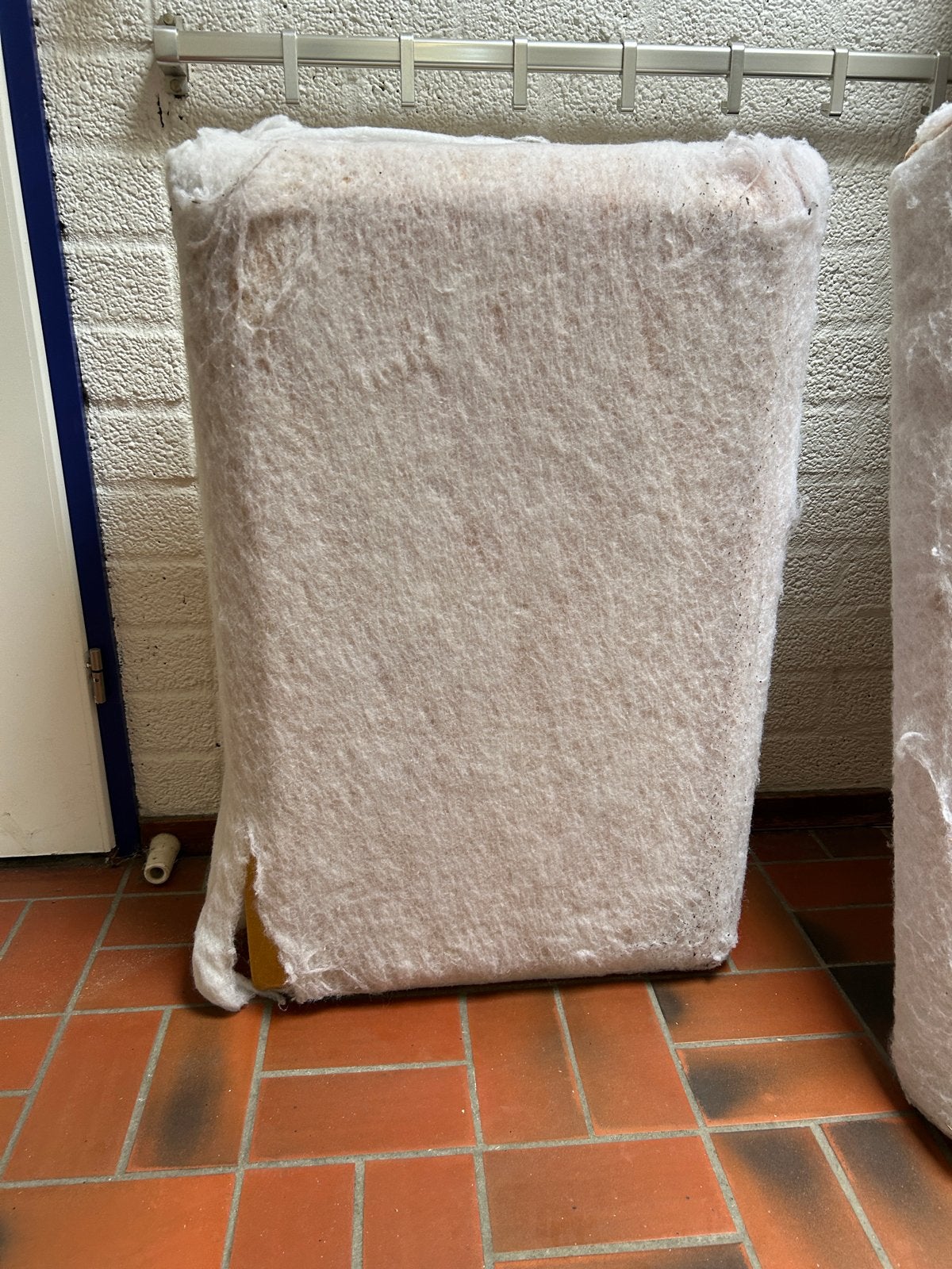 Gratis schuim, Overige materialen, Gebruikt, Minder dan 5 m², Ophalen
