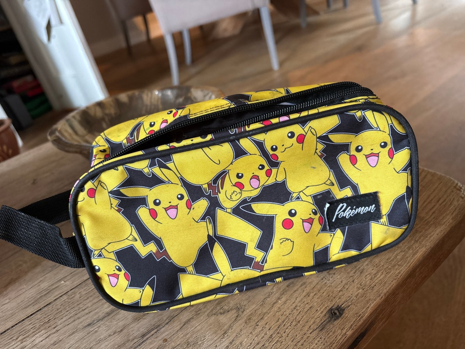 Gebruikte Pokémon Pikachu heuptas / etui, Ophalen of Verzenden, Gebruikt, Geel, Overige typen