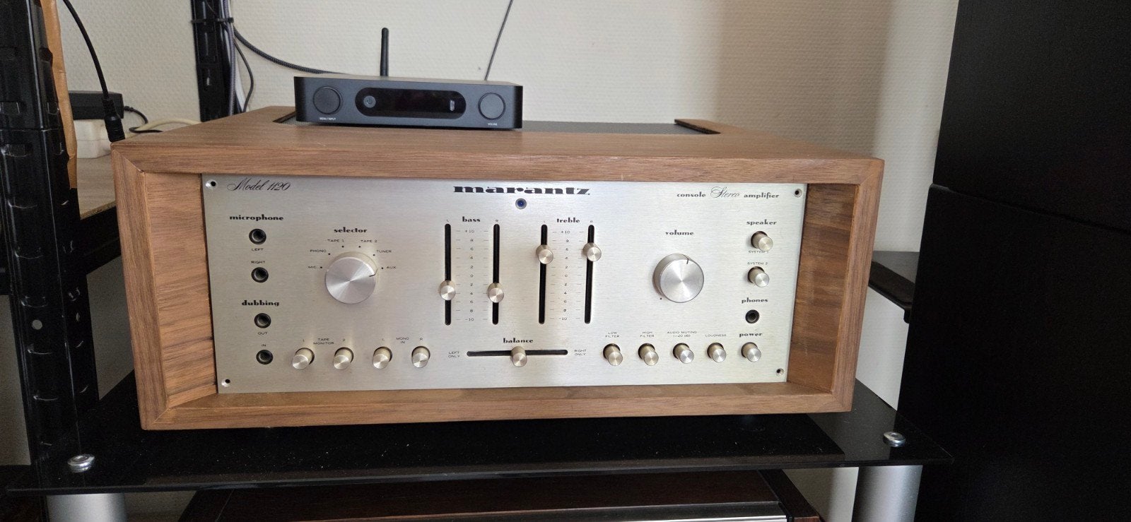 Marantz 1120 – Amerikaanse Klassieker Te koop, Gebruikt, 60 tot 120 watt, Stereo, Ophalen