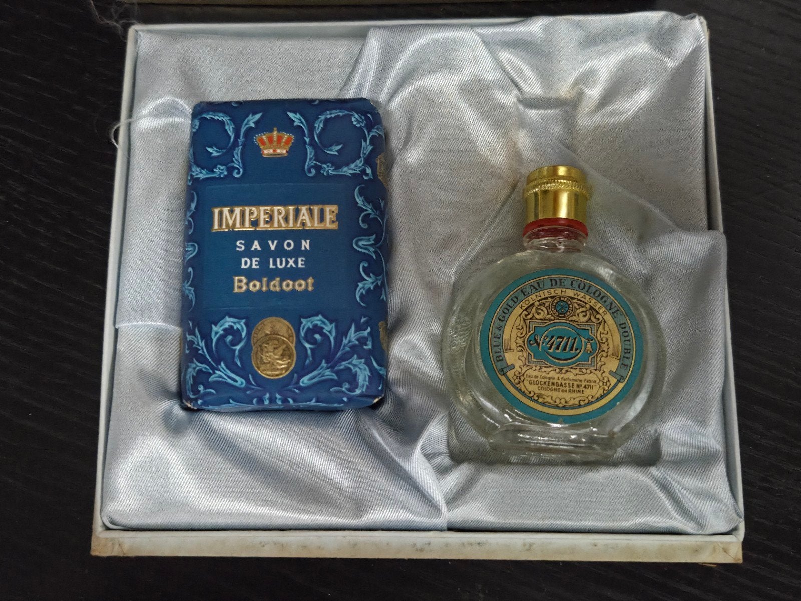 Vintage Imperiale Eau de Cologne & Savon de Luxe set, Ophalen of Verzenden, Gebruikt