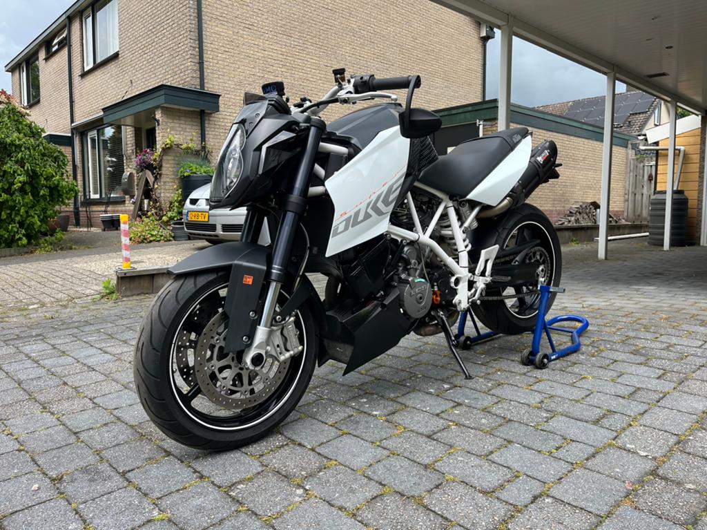 KTM Superduke 990, 2 cilinders, Occasion, Motorrijbewijs A, Bedrijf