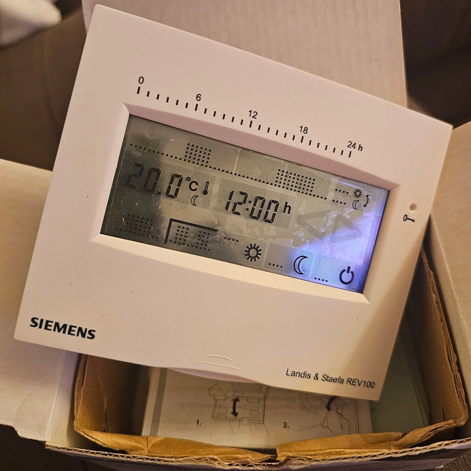 Siemens  elektrische  thermostaat, Ophalen of Verzenden, Nieuw