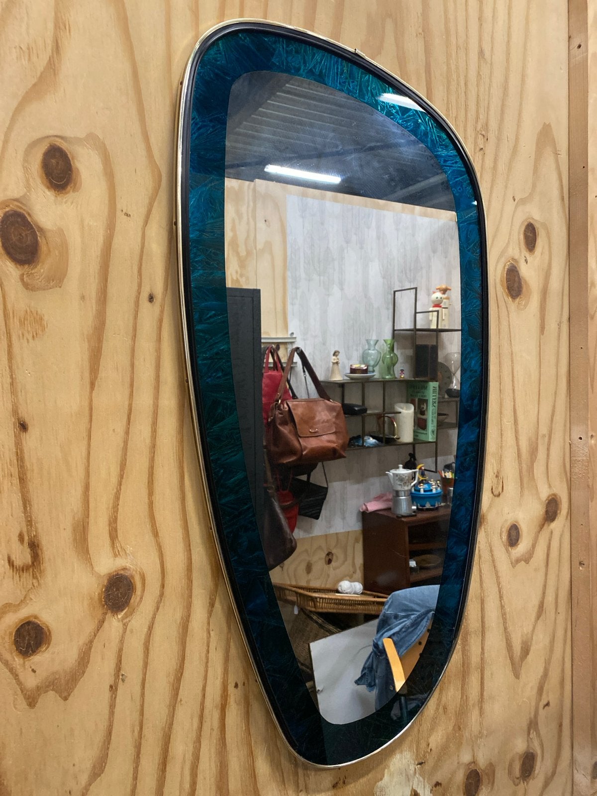 Vintage spiegel met blauw-groene rand, organische vorm, Ophalen