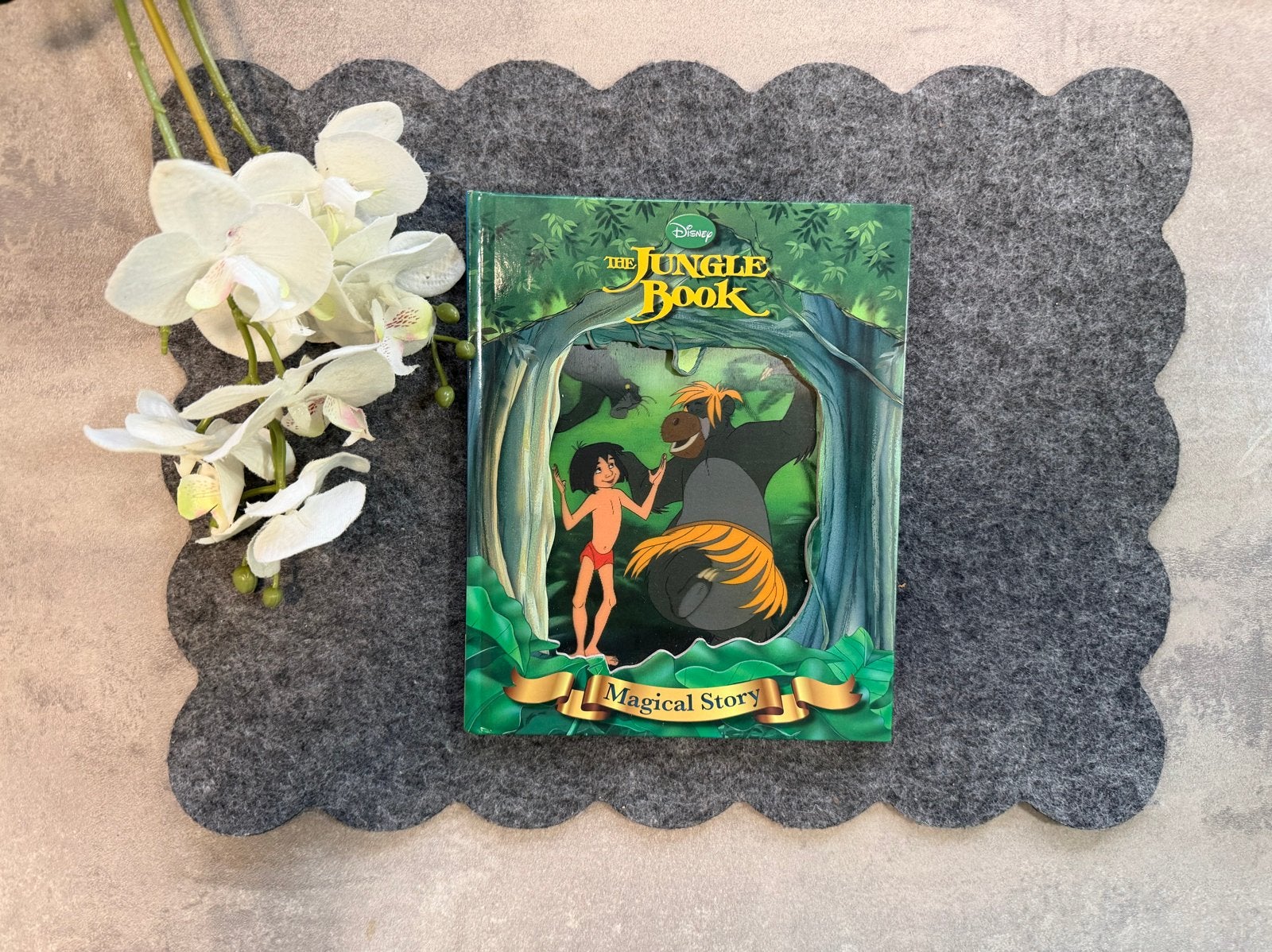 ZGAN, Disney The Jungle Book: A Magical Story 3D (English), Ophalen of Verzenden, Overige figuren, Zo goed als nieuw, Overige typen