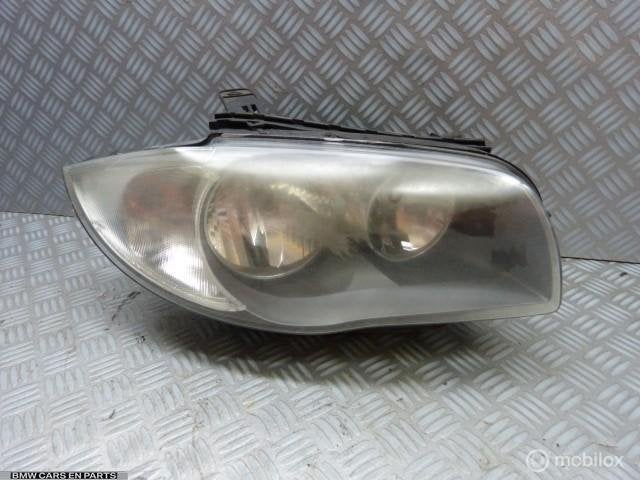 Koplamp rechts BMW 1-serie E87 LCI  E88 E81 E82 h7, Gebruikt, Ophalen of Verzenden, BMW, BMW