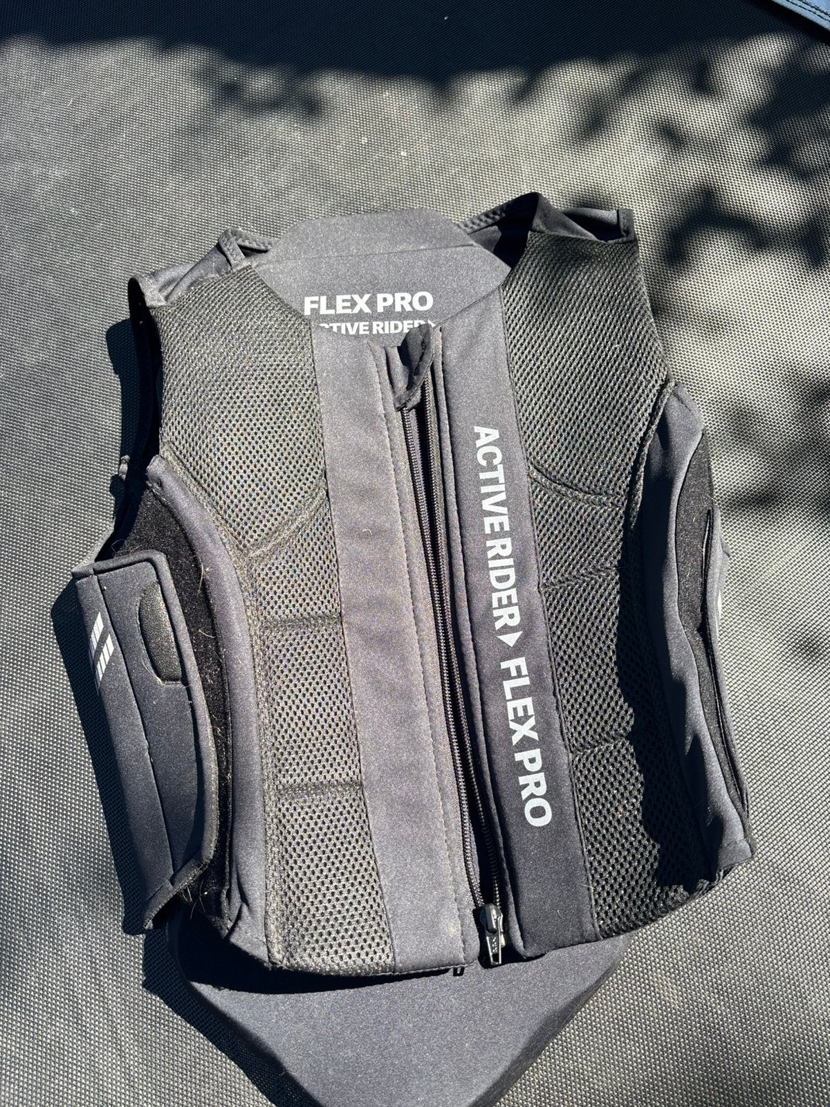 Bodyprotector, Dieren en Toebehoren, Overige merken, Verstelbaar, Ophalen of Verzenden, S