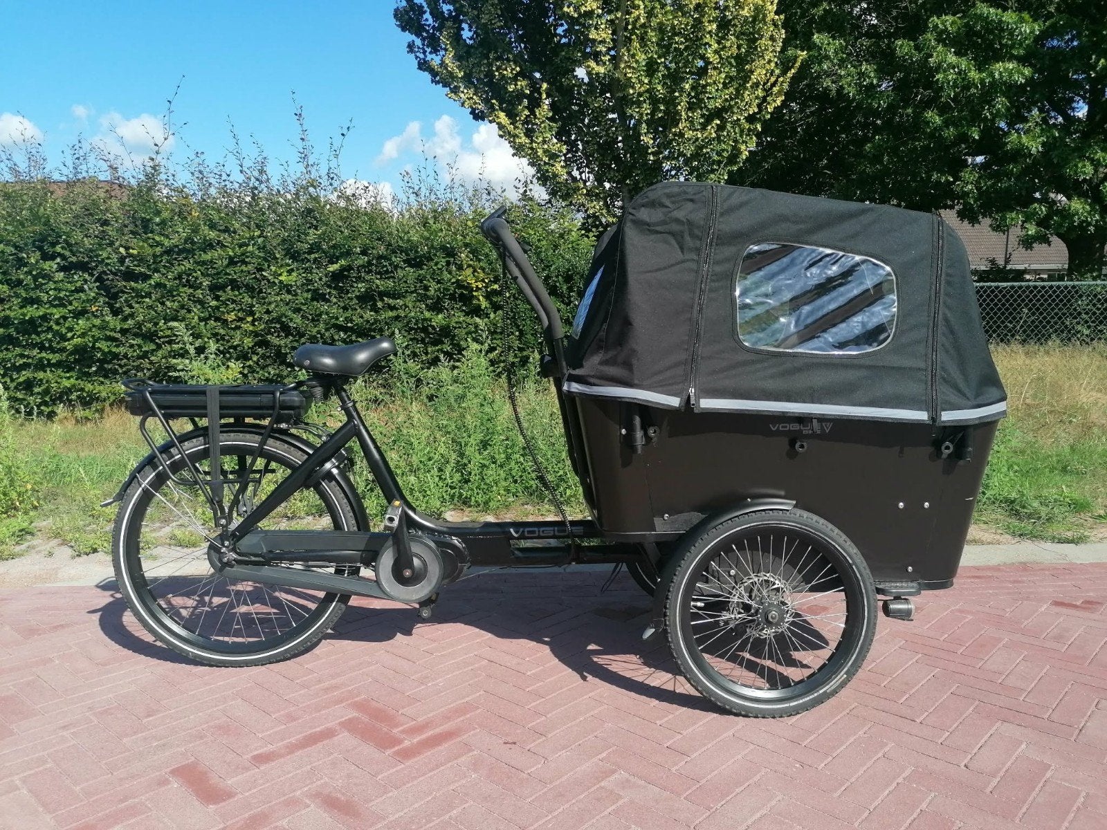 Elektrische Vogue Carry 3 Bakfiets met Huif, Ophalen, Gebruikt, 4 kinderen of meer