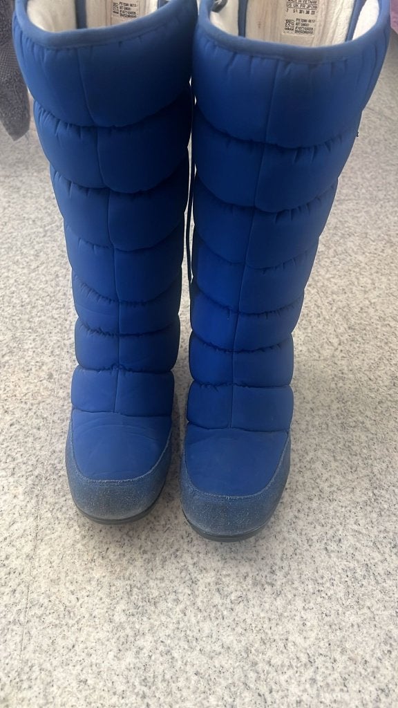 Adidas winterlaarzen maat 38 blauw – bijna nieuw, Kleding | Dames, Schoenen, Ophalen, Snowboots, Zo goed als nieuw, Blauw