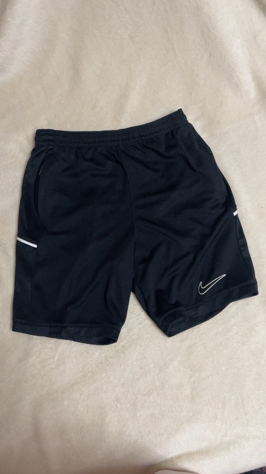 Nike Dri-FIT sportbroekje maat M (137-147 cm), Ophalen, Maat 48/50 (M), Zwart, Zo goed als nieuw