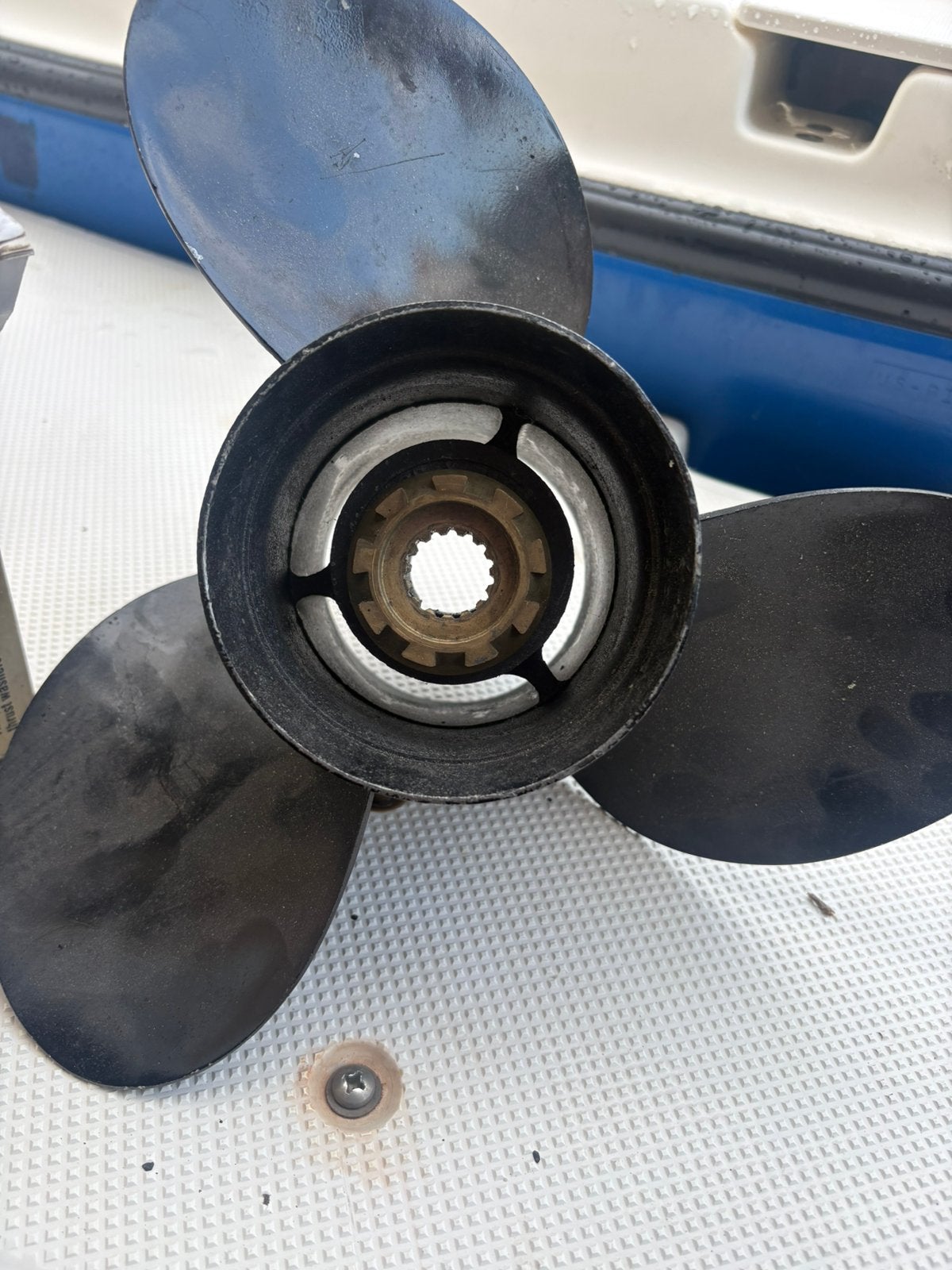 Mercruiser 21p schroef alpha one, Ophalen of Verzenden, Zo goed als nieuw, Motor en Techniek
