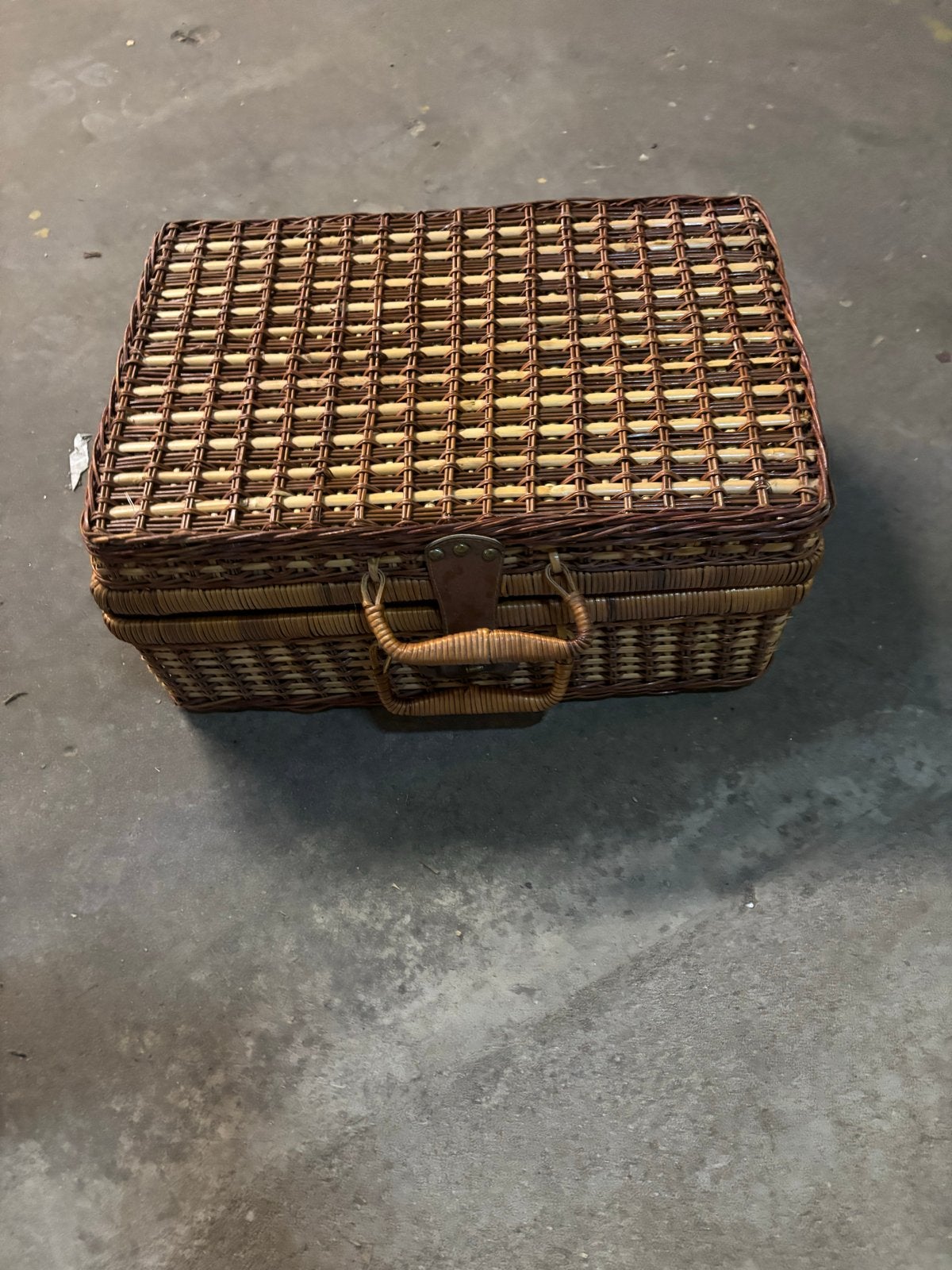 Vintage picknickmand met servies, Ophalen of Verzenden, Nieuw