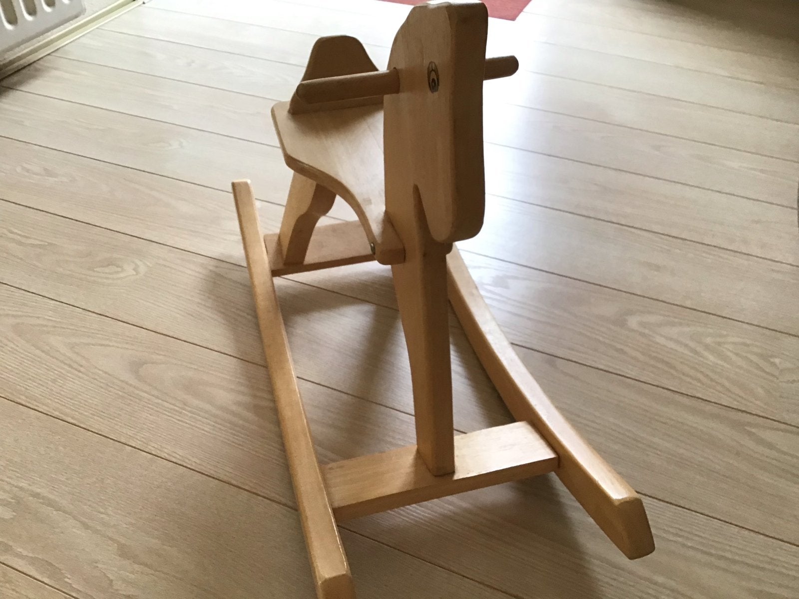 Houten hobbelpaard voor uren speelplezier, Ophalen, Zo goed als nieuw, Rij- of Hobbelspeelgoed