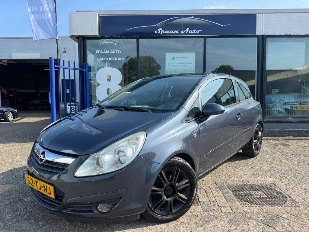 Opel Corsa 1.2-16V Business | AIRCO | LMV | CRUISE | E-RAMEN, Voorwielaandrijving, Zwart, 4 cilinders, 1229 cc