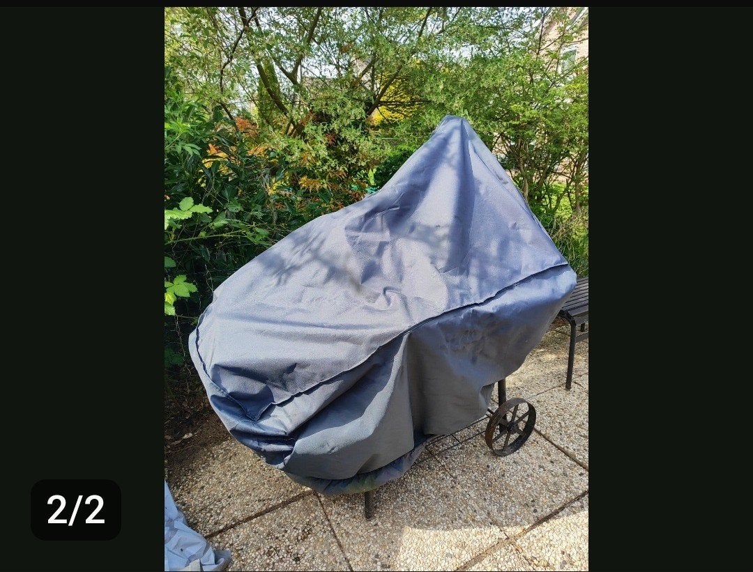 Waterdichte hoes voor een klassieke barbecue, Fietsen en Brommers, Brommers | Toebehoren, Ophalen