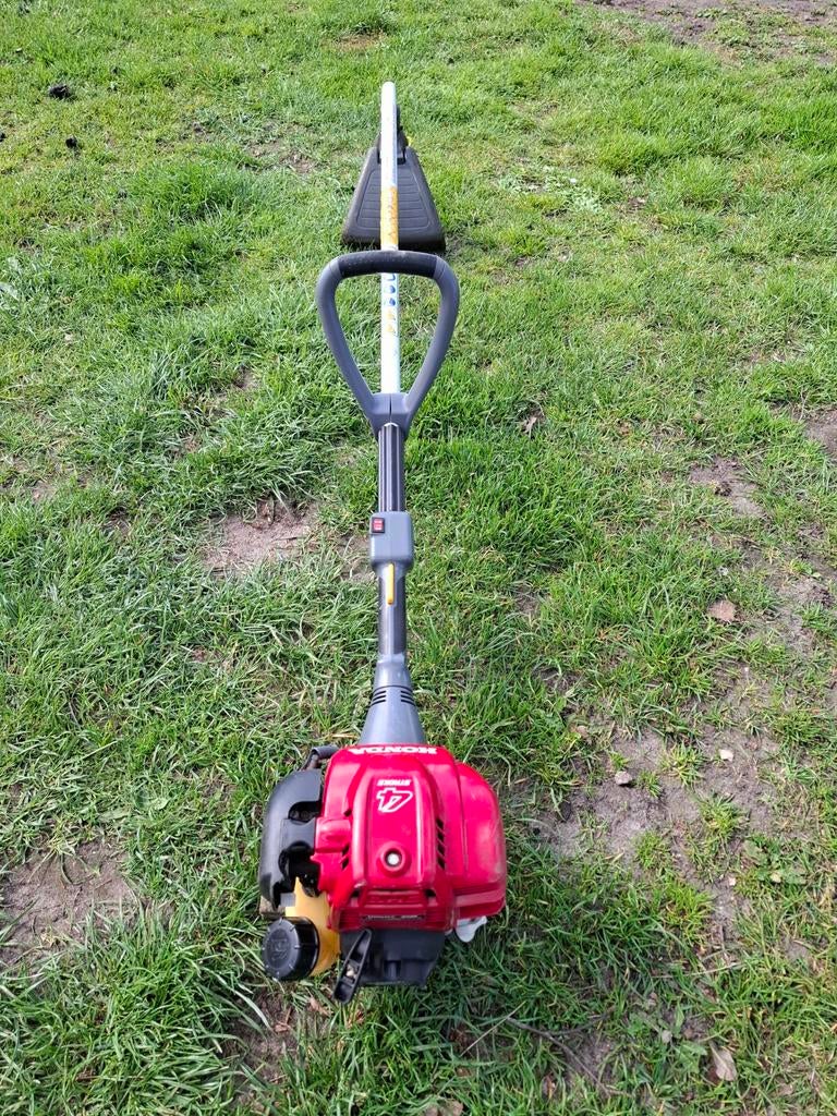 Honda 4-takt grastrimmer gx25, Ophalen, Gebruikt, 10 tot 30 cm, Benzine