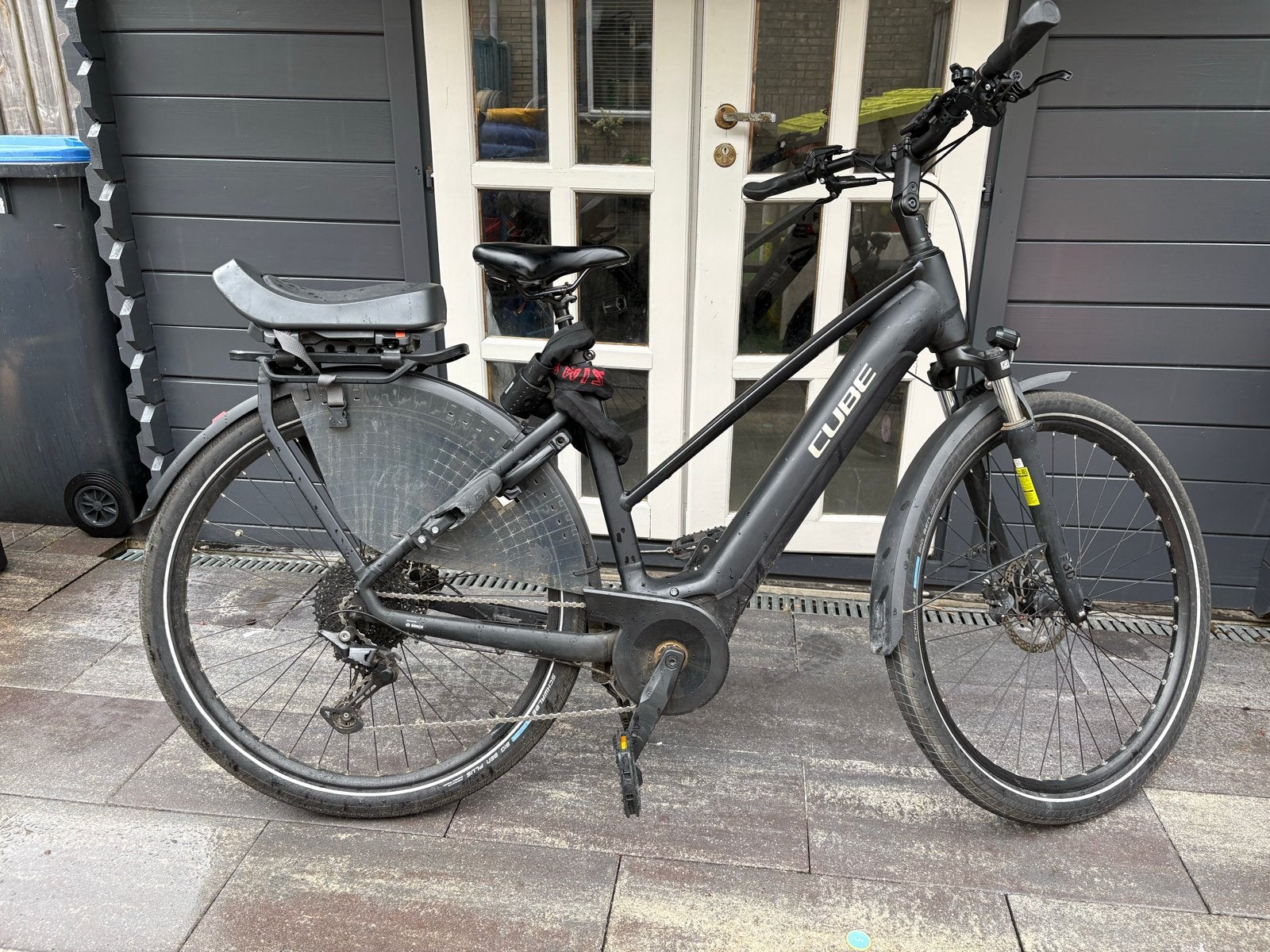 Cube Touring Hybrid Pro 625 - T54 - Zwart, Ophalen, Zo goed als nieuw, 51 tot 55 cm, Cube