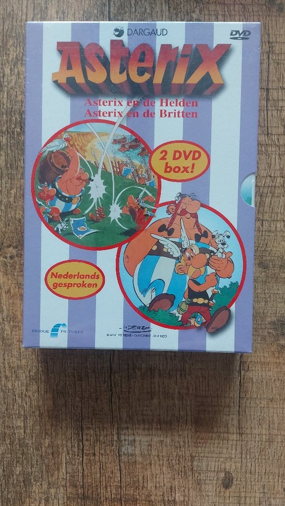 dvdset Asterix / Asterix en de helden/Asterix en de Britten, Cd's en Dvd's, Avontuur, Gebruikt, Alle leeftijden, Nederlands