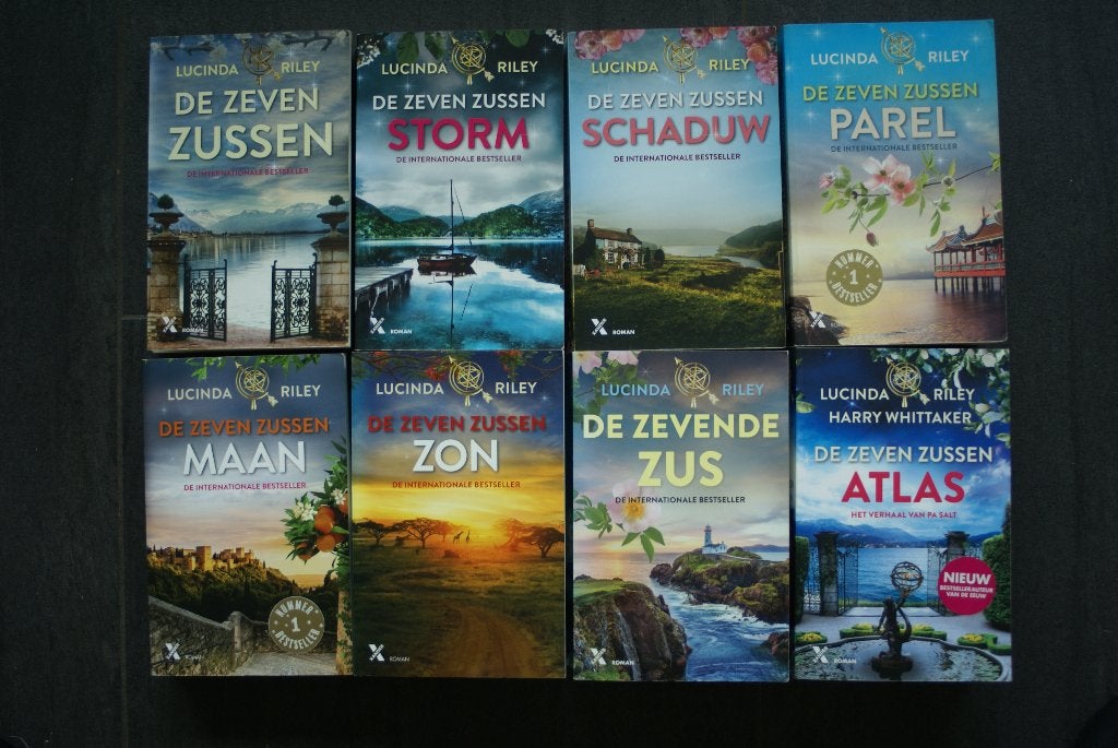 DE ZEVEN ZUSSEN. Deel 1- 2- 3 - 6 - 7 - 8) Lucinda Riley, Boeken, Ophalen of Verzenden, Zo goed als nieuw, Lucinda Riley