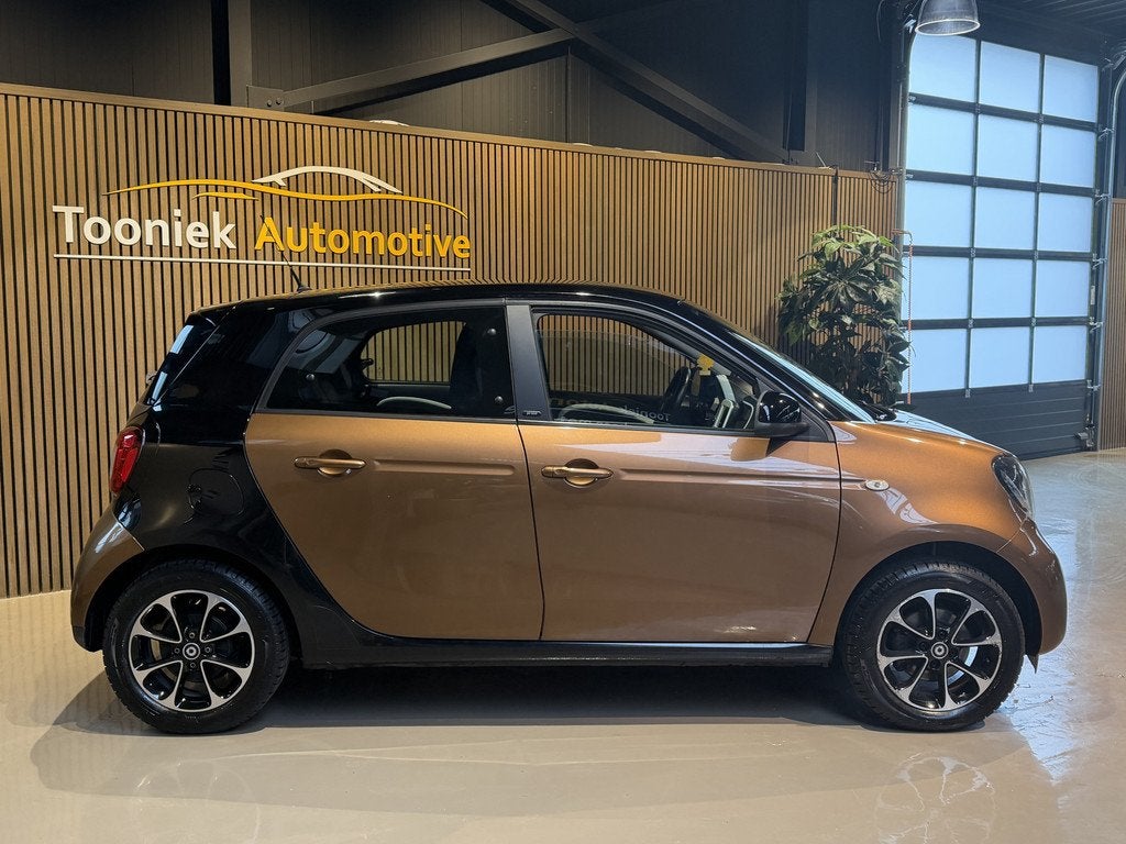Smart Forfour 1.0 Prime | Cruise Control | Navigatie | leder, Achterwielaandrijving, Gebruikt, 4 stoelen, Handgeschakeld