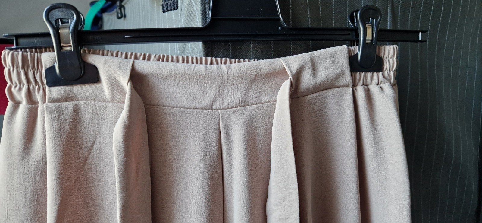 Beige broek Zara maat L, Maat 42/44 (L), Nieuw, Ophalen of Verzenden, Lang