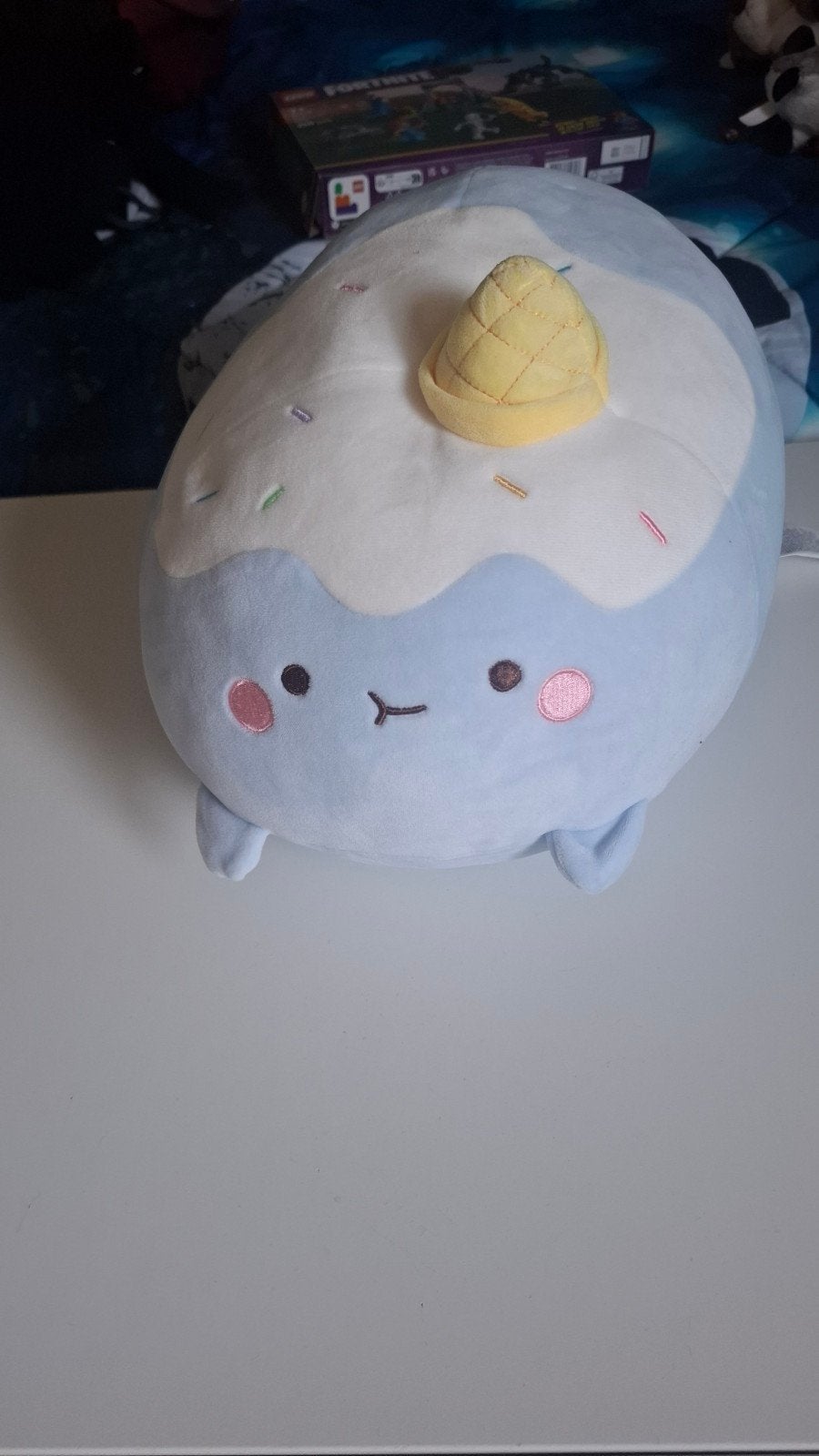 Miniso Knuffel Walvis met IJsje - Zo goed als nieuw, Overige merken, Overige karakters, Overige typen, Blauw