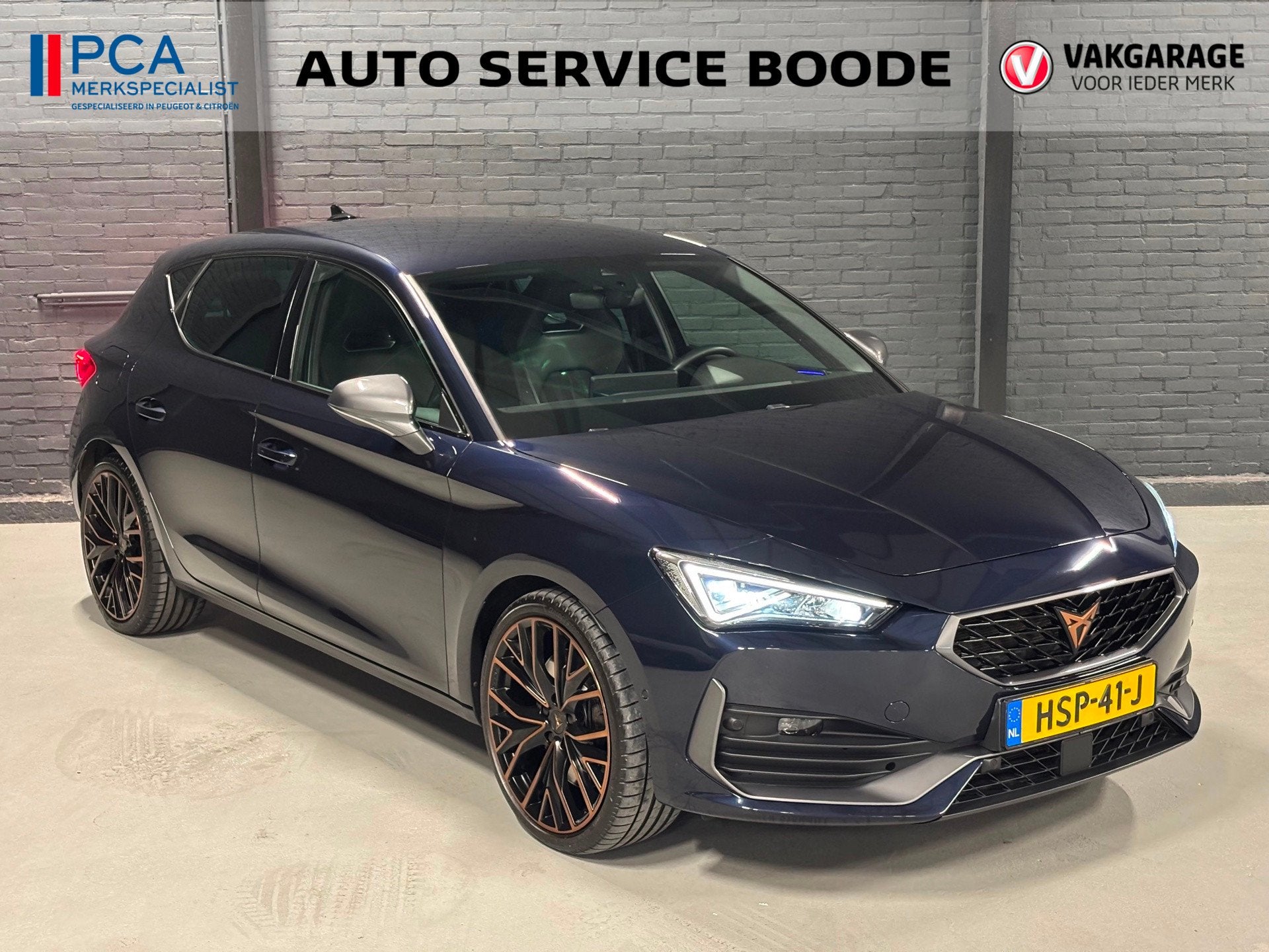 Cupra Leon 1.4 e-Hybrid VZ (245 pk) automaat - camera - 19 i, Auto's, 77 km/l, Gebruikt, 4 cilinders, Leder en Stof