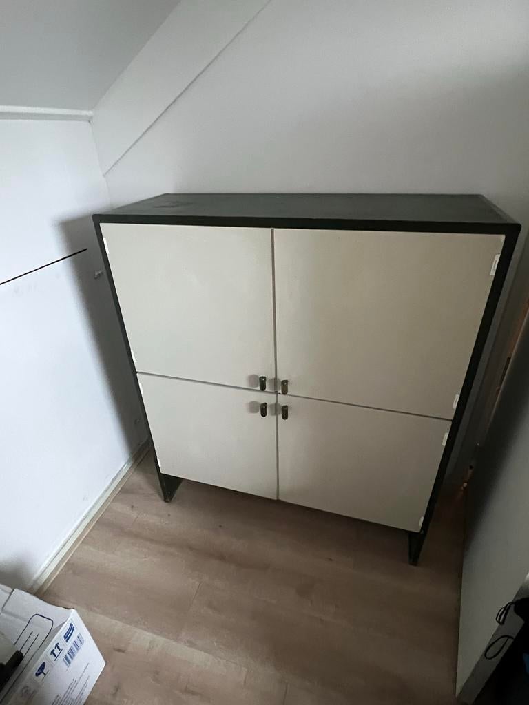 Pastoe Design Kast Groen/Wit jaren ‘60, Huis en Inrichting, Kasten | Dressoirs, Gebruikt, 100 tot 150 cm, 25 tot 50 cm, Ophalen