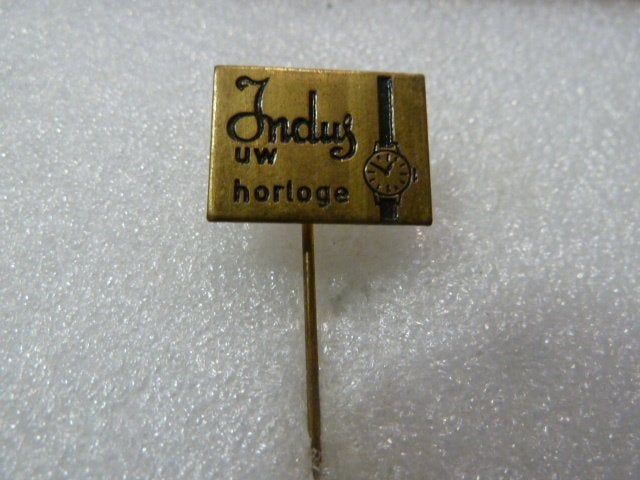 Vintage Indus uw horloge speldje, Ophalen of Verzenden, Gebruikt, Merk, Speldje of Pin