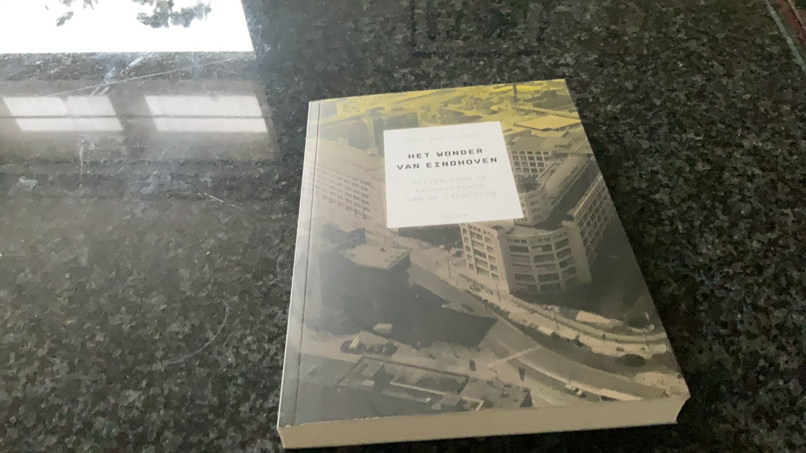 Arno Kantelberg - Het wonder van Eindhoven, Boeken, Ophalen of Verzenden, Zo goed als nieuw, Arno Kantelberg